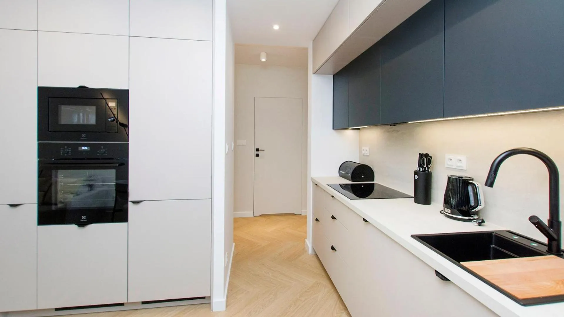 Beach & Blue Breeze Apartment Гданьск 0*,  Польша